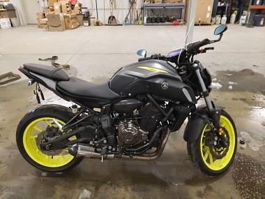 YAMAHA MT07 2018