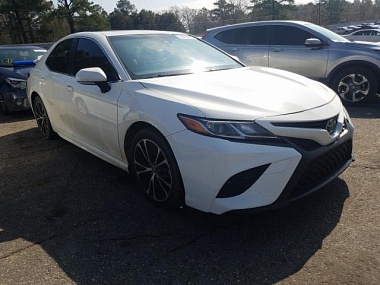 TOYOTA CAMRY L 2018